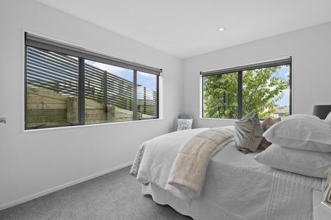 Photo of property in 30 Aldon Lane, The Gardens, Auckland, 2105