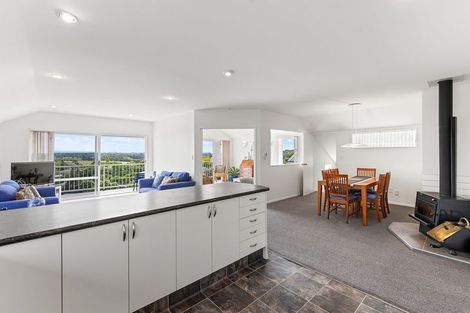 Photo of property in 11 Uldale Place, Westmorland, Christchurch, 8025