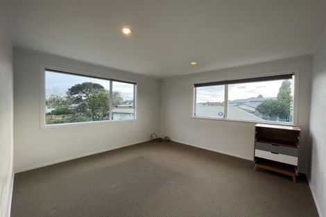 Photo of property in 32 Harwood Road, Mount Wellington, Auckland, 1060