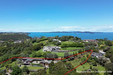 Photo of property in 76 Brick Bay Drive, Sandspit, Warkworth, 0982