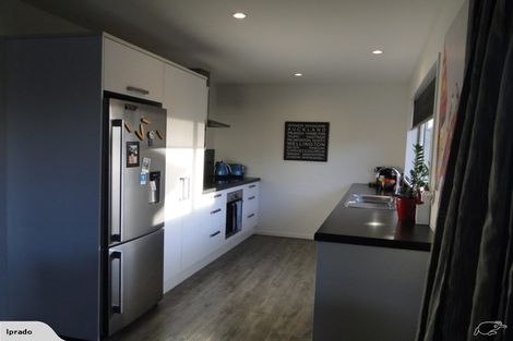 Photo of property in 14 Saint Adela Place, Woolston, Christchurch, 8062