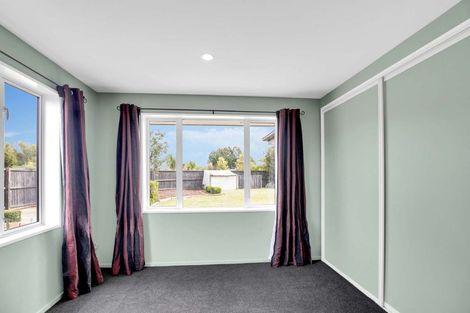 Photo of property in 15 Riverside Way, Amberley, 7410