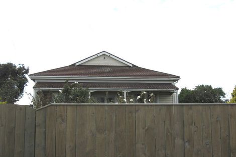 Photo of property in 472 Heads Road, Castlecliff, Whanganui, 4501