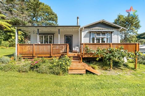 Photo of property in 32 Hair Street, Wainuiomata, Lower Hutt, 5014