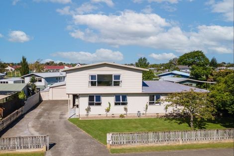 Photo of property in 295 Westminster Avenue, Tamatea, Napier, 4112