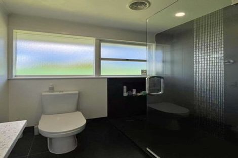 Photo of property in 2/33 Hamlin Road, Mount Wellington, Auckland, 1060