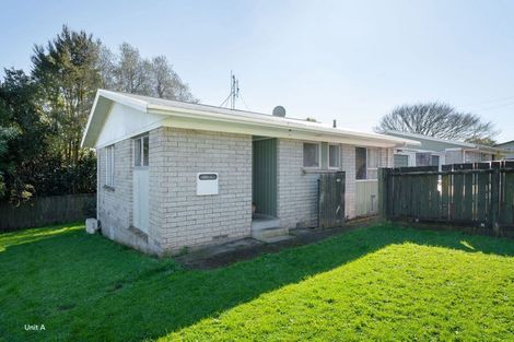 Photo of property in 108a&b Forest Lake Road, Forest Lake, Hamilton, 3200