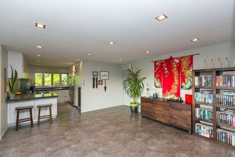 Photo of property in 11 Cherry Lane, Hurdon, New Plymouth, 4310