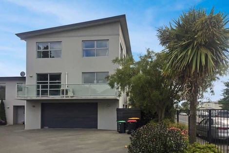 Photo of property in 9a Burlington Street, Sydenham, Christchurch, 8023