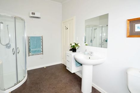 Photo of property in 69 Fitzroy Street, Caversham, Dunedin, 9012