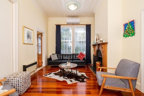 Photo of property in 17 Royal Terrace, Sandringham, Auckland, 1025