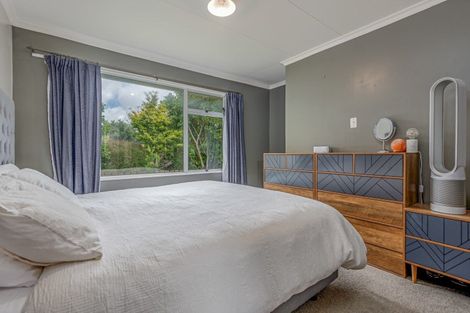 Photo of property in 19 Wikiriwhi Crescent, Awapuni, Palmerston North, 4412