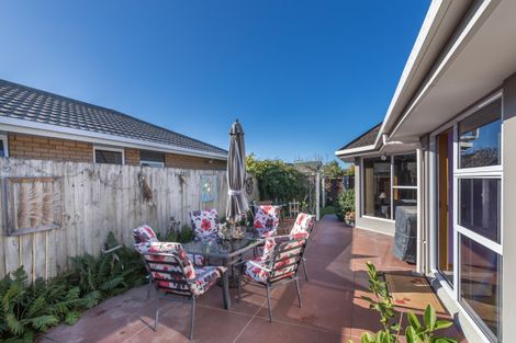 Photo of property in 125 Winters Road, Mairehau, Christchurch, 8052