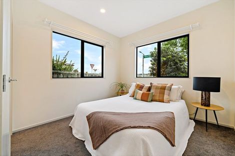 Photo of property in 70 Kano Way, Hobsonville, Auckland, 0616