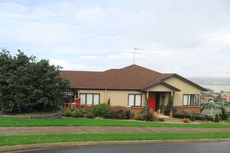 Photo of property in 6 Dorchester Place, Orewa, 0931