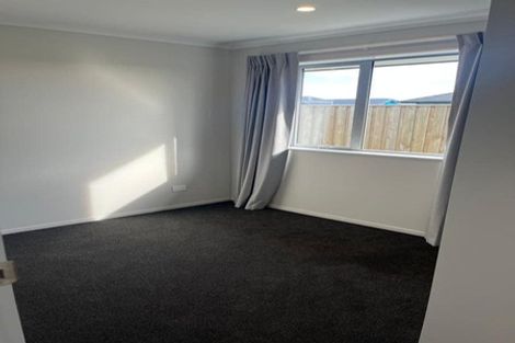 Photo of property in 90 Broadway Parade, Rolleston, 7615