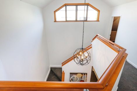 Photo of property in 17a Lincoln Terrace, Hokowhitu, Palmerston North, 4410