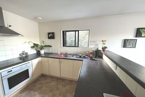 Photo of property in 1/60a Lynden Avenue, Hillcrest, Auckland, 0627
