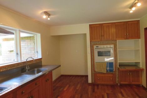 Photo of property in 91 Stratton Street, Normandale, Lower Hutt, 5010