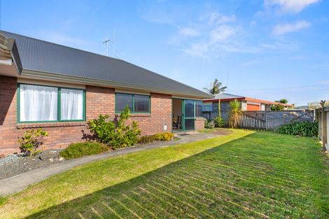 Photo of property in 88 Evans Road, Papamoa Beach, Papamoa, 3118