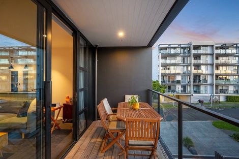 Photo of property in 612/8 Kingsland Terrace, Kingsland, Auckland, 1021