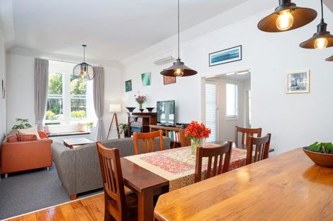 Photo of property in 6 Cameron Road, Bluff Hill, Napier, 4110