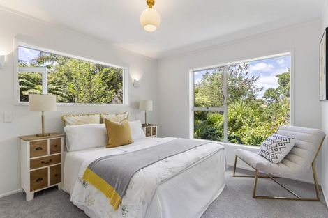 Photo of property in 13 Dunraven Place, Torbay, Auckland, 0630