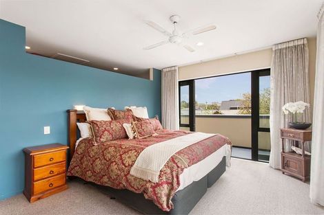 Photo of property in 17a Young Street, Somerfield, Christchurch, 8024