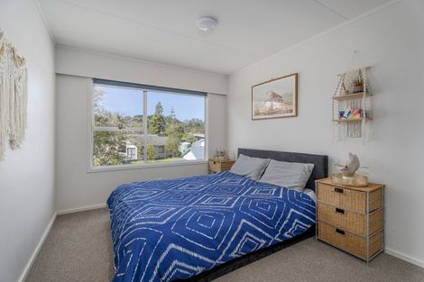 Photo of property in 12 Hardy Place, Cooks Beach, Whitianga, 3591