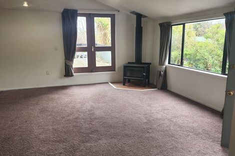 Photo of property in 196 Main Road South, Raumati South, Paraparaumu, 5032