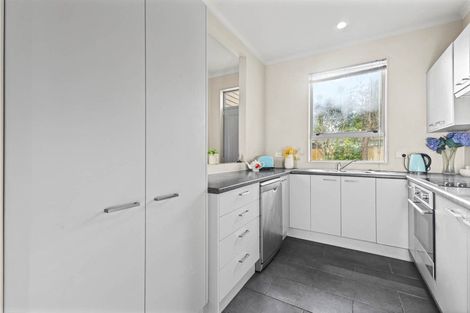 Photo of property in 17a Oakland Avenue, Papatoetoe, Auckland, 2025