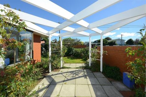 Photo of property in 2 Rubens Place, Burnside, Christchurch, 8053