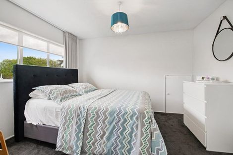 Photo of property in 2/37 Nile Road, Milford, Auckland, 0620