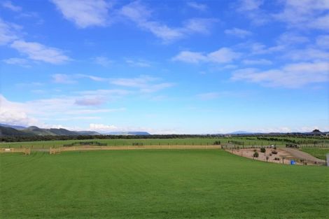 Photo of property in 75 Ohau Terraces, Ohau, 5570