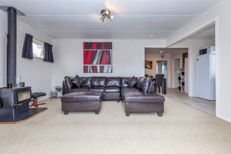 Photo of property in 111a Clevedon Road, Papakura, 2110