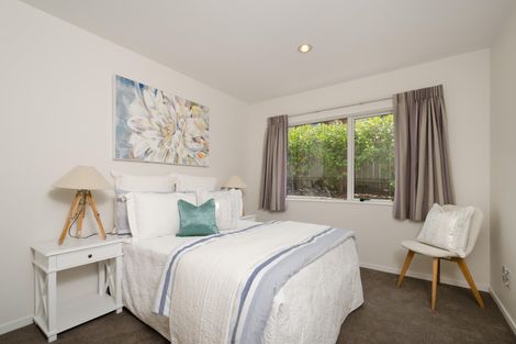 Photo of property in 47 South Kensington Way, Henderson, Auckland, 0612