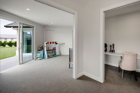 Photo of property in 37 Recite Avenue, Leamington, Cambridge, 3432