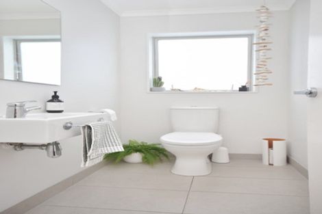 Photo of property in 37 Maylee Crescent, Gulf Harbour, Whangaparaoa, 0930