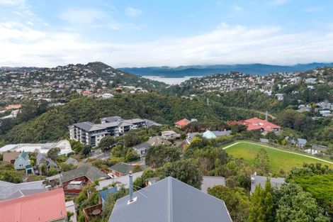 Photo of property in 51 Winston Street, Crofton Downs, Wellington, 6035