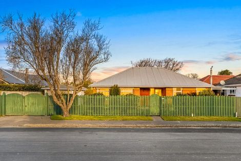 Photo of property in 2 Joyce Crescent, Ilam, Christchurch, 8041