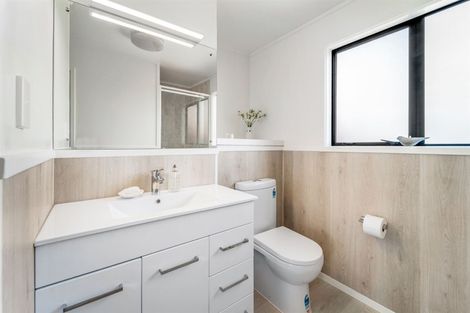 Photo of property in 118 Stanmore Bay Road, Stanmore Bay, Whangaparaoa, 0932