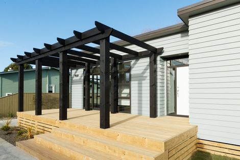 Photo of property in 6 Cleland Street, Palmerston North, 4410