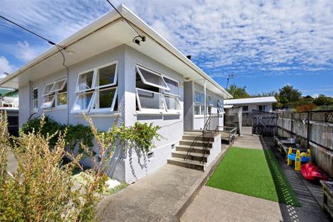 Photo of property in 2/87 Scotia Street, Wakatu, Nelson, 7011