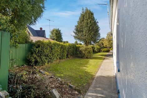 Photo of property in 2 Point Bush Road, Waimate, 7924