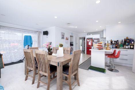 Photo of property in 444 Weymouth Road, Weymouth, Auckland, 2103
