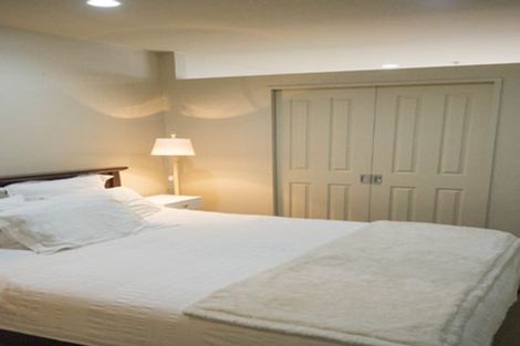 Photo of property in Atrium Apartments, 2c/154 The Terrace, Wellington Central, Wellington, 6011