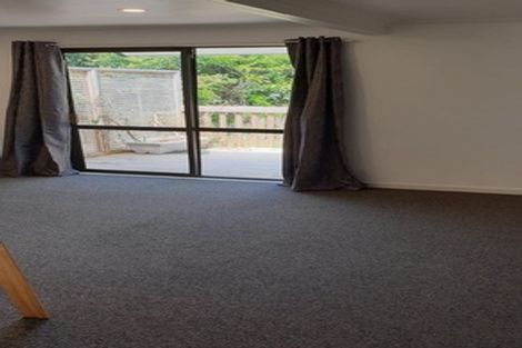 Photo of property in 2/149 Colwill Road, Massey, Auckland, 0614