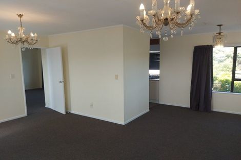 Photo of property in 23 Jasmine Grove, Maungaraki, Lower Hutt, 5010