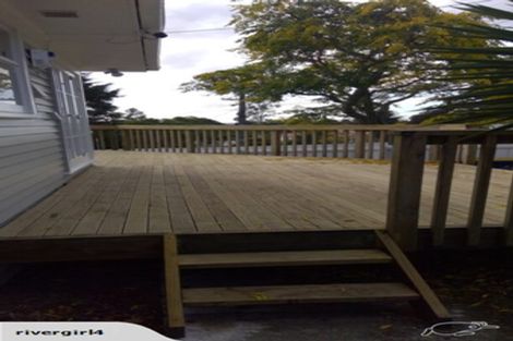 Photo of property in 20 Blease Street, New Lynn, Auckland, 0600