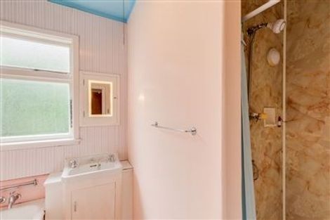 Photo of property in 303 Hills Road, Mairehau, Christchurch, 8013